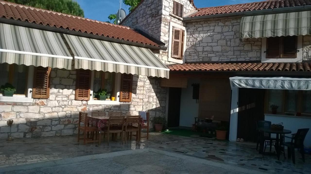 Apartments Marija อูมัค ภายนอก รูปภาพ
