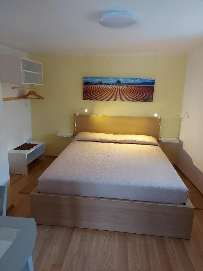 Apartments Marija อูมัค ภายนอก รูปภาพ